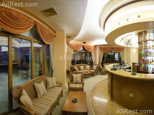 Mistral Hotel 4